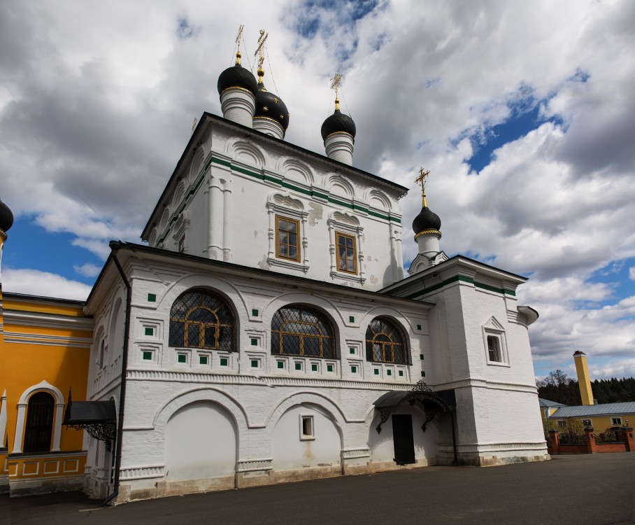 Вознесенская Давидова Пустынь. Собор Вознесения Господня, Новый Быт (Чеховский городской округ, Московская область). фасады