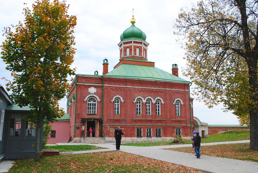 Спасо-Бородинский монастырь. Церковь Усекновения главы Иоанна Предтечи в новом трапезном корпусе, Семёновское (Бородинского с/о) (Можайский городской округ, Московская область). фасады, Церковь Усекновения Главы Иоанна Предтечи