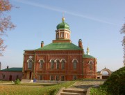 Спасо-Бородинский монастырь. Церковь Усекновения главы Иоанна Предтечи в новом трапезном корпусе