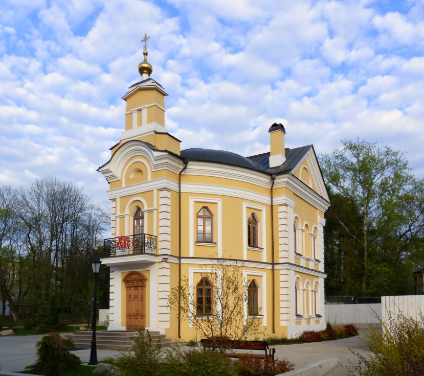 Спасо-Вифанский монастырь. Церковь Преображения Господня (новая), Сергиев Посад (Сергиево-Посадский городской округ, Московская область). фасады