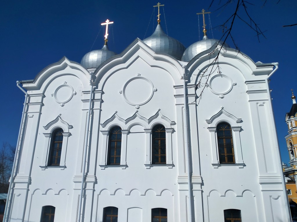Спасо-Вифанский монастырь. Собор Сошествия Святого Духа, Сергиев Посад (Сергиево-Посадский городской округ, Московская область). архитектурные детали, Собор восстановлен