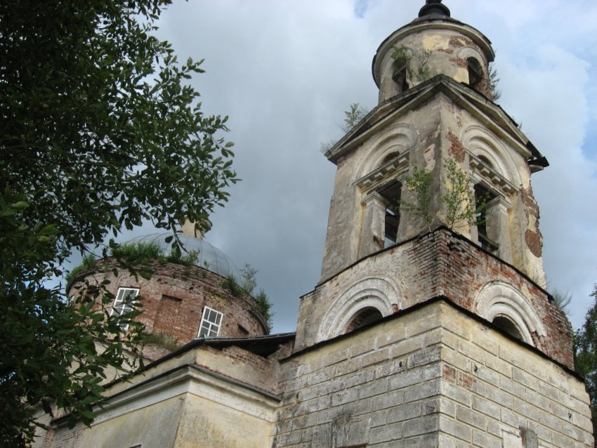 Церковь Покрова Пресвятой Богородицы, Раменье (Торжокский район и г. Торжок, Тверская область). фасады