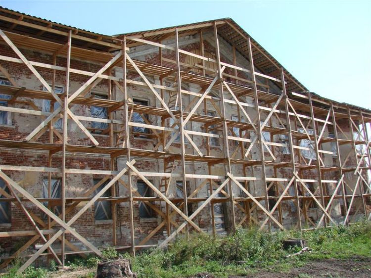 Николо-Радовицкий монастырь. Церковь Петра и Павла в надвратной колокольне, Радовицы (Егорьевский городской округ, Московская область). документальные фотографии, Реставрационные работы
