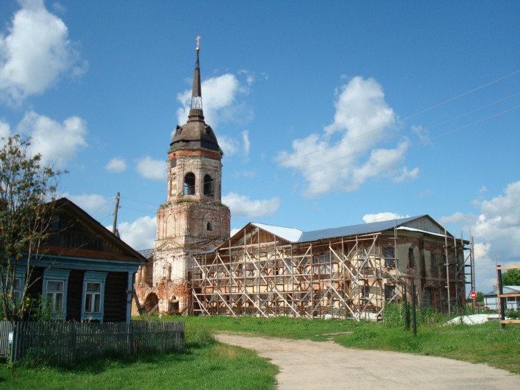 Николо-Радовицкий монастырь. Церковь Петра и Павла в надвратной колокольне, Радовицы (Егорьевский городской округ, Московская область). фасады