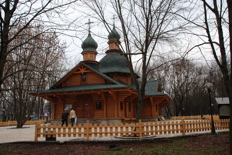 Церковь Всех Святых, Киев (Печерский район, Украина, г. Киев). общий вид в ландшафте