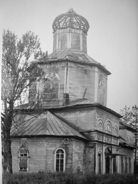 Селище-Хвошня. Церковь Рождества Христова. архивная фотография