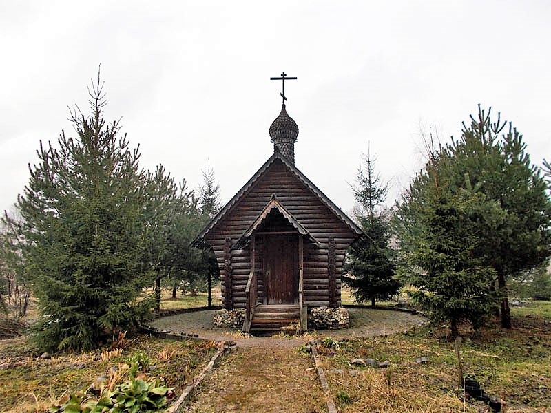 Часовня Всех Святых, Сарафоново (Ярославский район, Ярославская область). общий вид в ландшафте