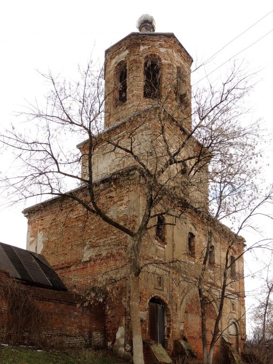 Серпухов. Распятский монастырь. Неизвестная церковь в колокольне. фасады