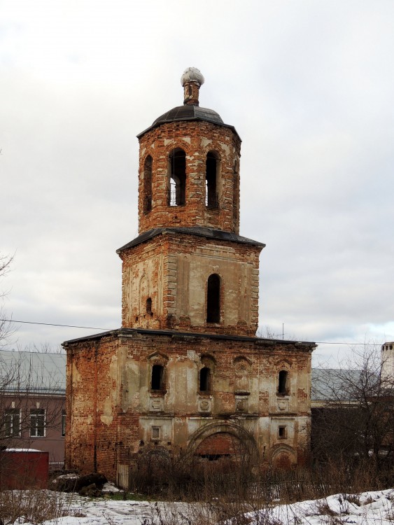 Распятский монастырь. Неизвестная церковь в колокольне, Серпухов (Серпуховский городской округ и гг. Протвино, Пущино, Московская область). фасады
