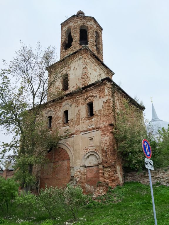 Распятский монастырь. Неизвестная церковь в колокольне, Серпухов (Серпуховский городской округ и гг. Протвино, Пущино, Московская область). фасады