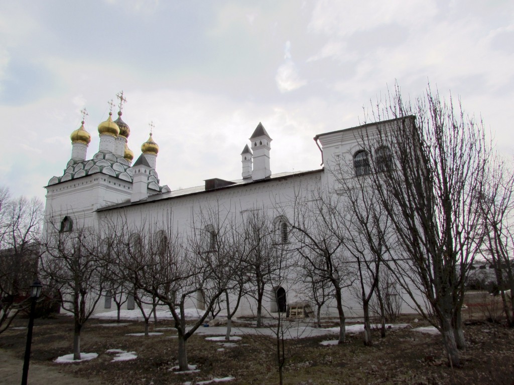 Теряево. Успенский Иосифо-Волоцкий монастырь. Церковь Богоявления Господня в трапезном корпусе. дополнительная информация