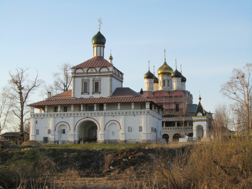 Фаустово (Красный холм). Краснохолмская Ново-Соловецкая Марчуговская пустынь. Церковь Зосимы и Савватия Соловецких. фасады, вид с юго-востока