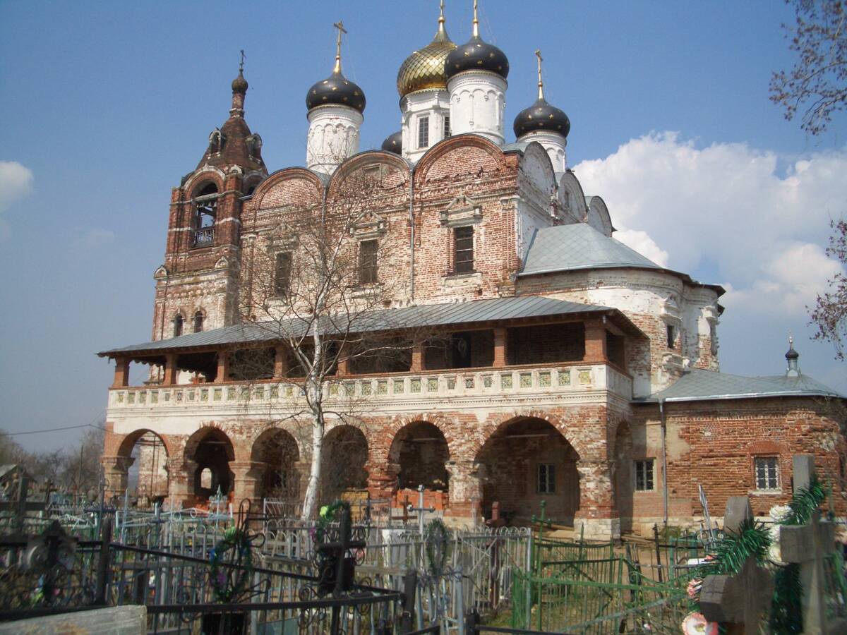 Краснохолмская Ново-Соловецкая Марчуговская пустынь. Церковь Троицы Живоначальной, Фаустово (Красный холм) (Воскресенский городской округ, Московская область). фасады
