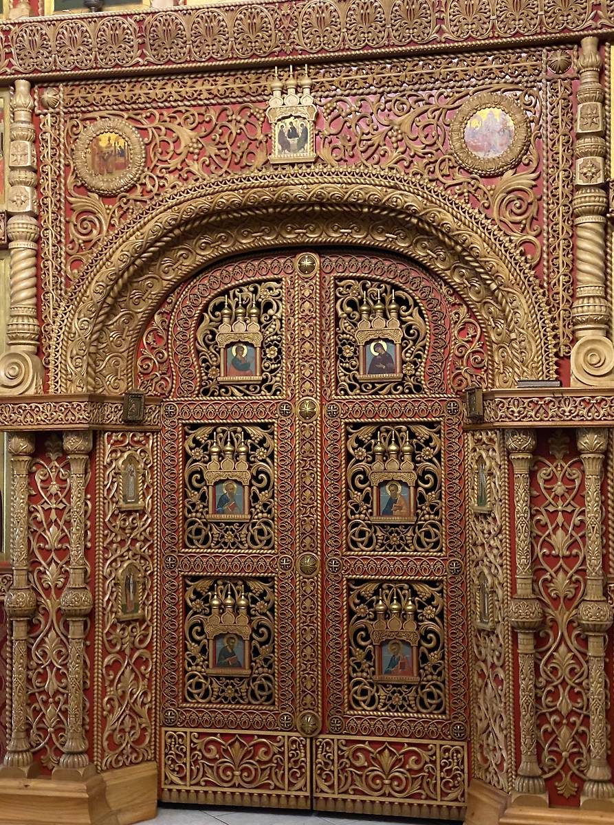 Царские врата нижнего храма, интерьер и убранство. Краснохолмская Ново-Соловецкая Марчуговская пустынь. Церковь Троицы Живоначальной, Фаустово (Красный холм) (Воскресенский городской округ, Московская область)