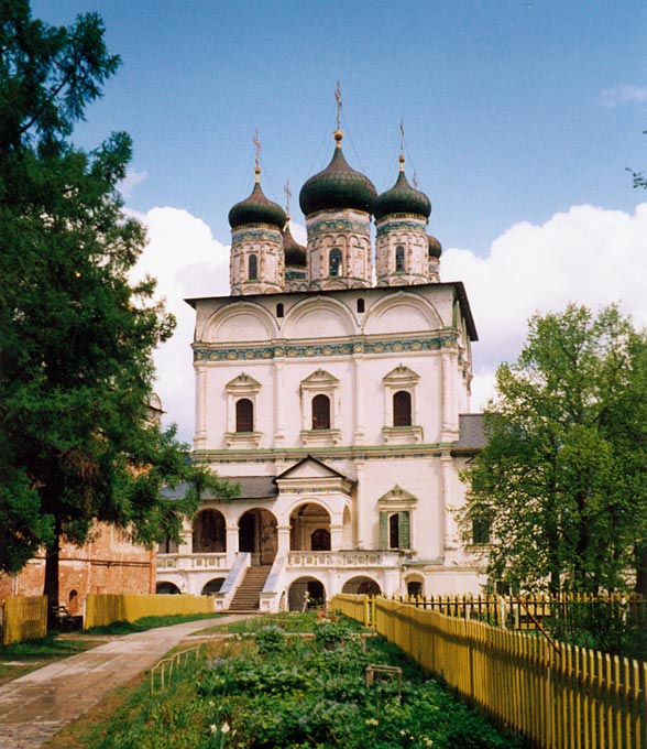 Успенский Иосифо-Волоцкий монастырь. Собор Успения Пресвятой Богородицы, Теряево (Волоколамский городской округ, Московская область). фасады