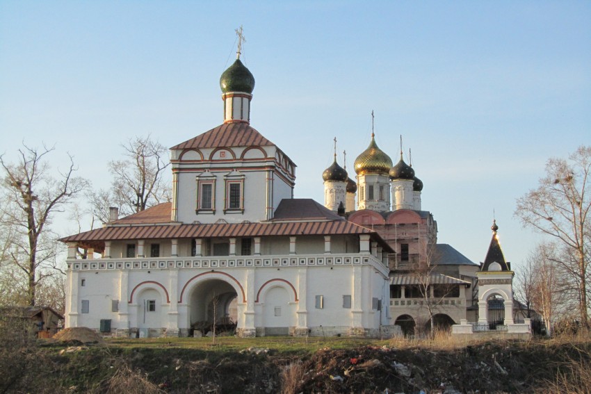 Краснохолмская Ново-Соловецкая Марчуговская пустынь. Церковь Зосимы и Савватия Соловецких, Фаустово (Красный холм) (Воскресенский городской округ, Московская область). фасады, вид с юго-востока