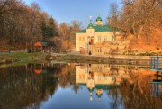 Церковщина. Гнилецкий пещерный мужской монастырь Рождества Пресвятой Богородицы в Церковщине