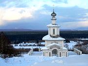 Часовня Спаса Нерукотворного Образа, вид с запада, на горизонте - г.Полюд<br>, Чердынь, Чердынский район, Пермский край