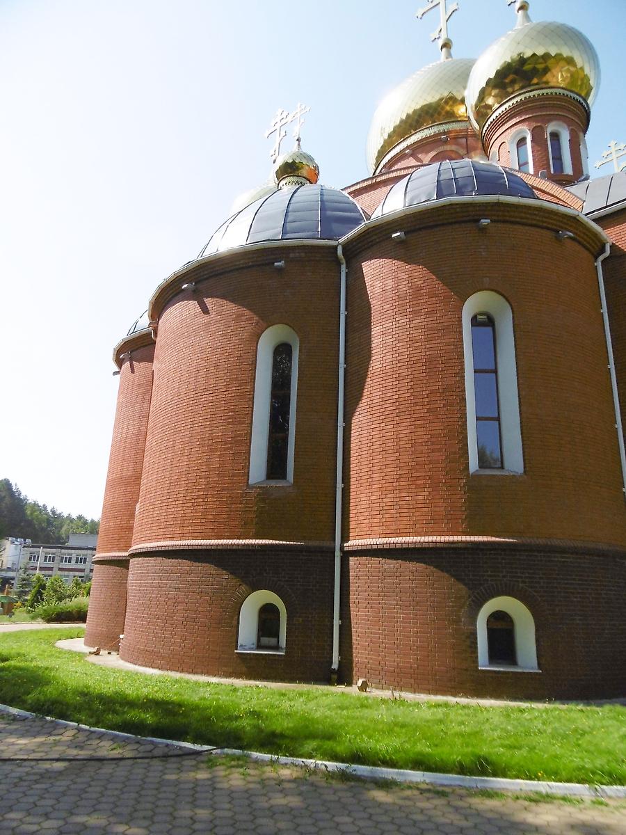 Апсида храма, архитектурные детали. Церковь Георгия Победоносца, Чайковский (Чайковский, город, Пермский край)