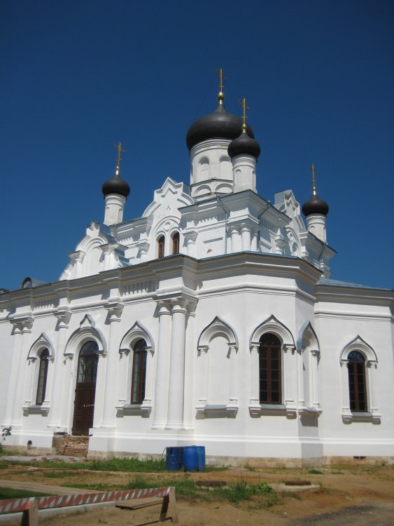 Егорьевск. Троицкий Мариинский монастырь. Собор Троицы Живоначальной. фасады