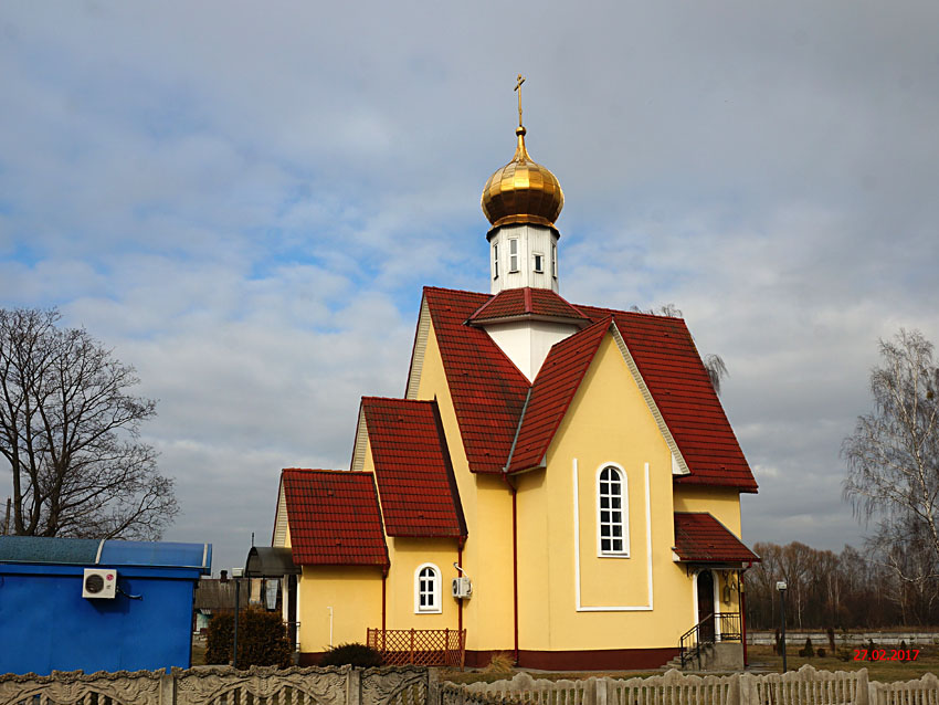 Большие Косичи. Церковь Петра и Павла. фасады