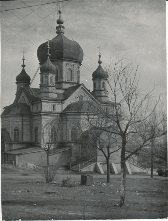 Церковь Казанской иконы Божией Матери, Петровск (Петровский район, Саратовская область). архивная фотография, Частная коллекция. Фото 1976 г.