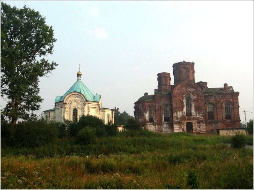 Лежнево. Никольский женский монастырь. общий вид в ландшафте