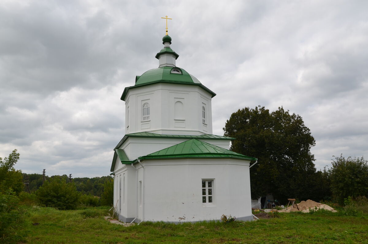 Церковь Михаила Архангела, Упорой (Выгоничский район, Брянская область). фасады