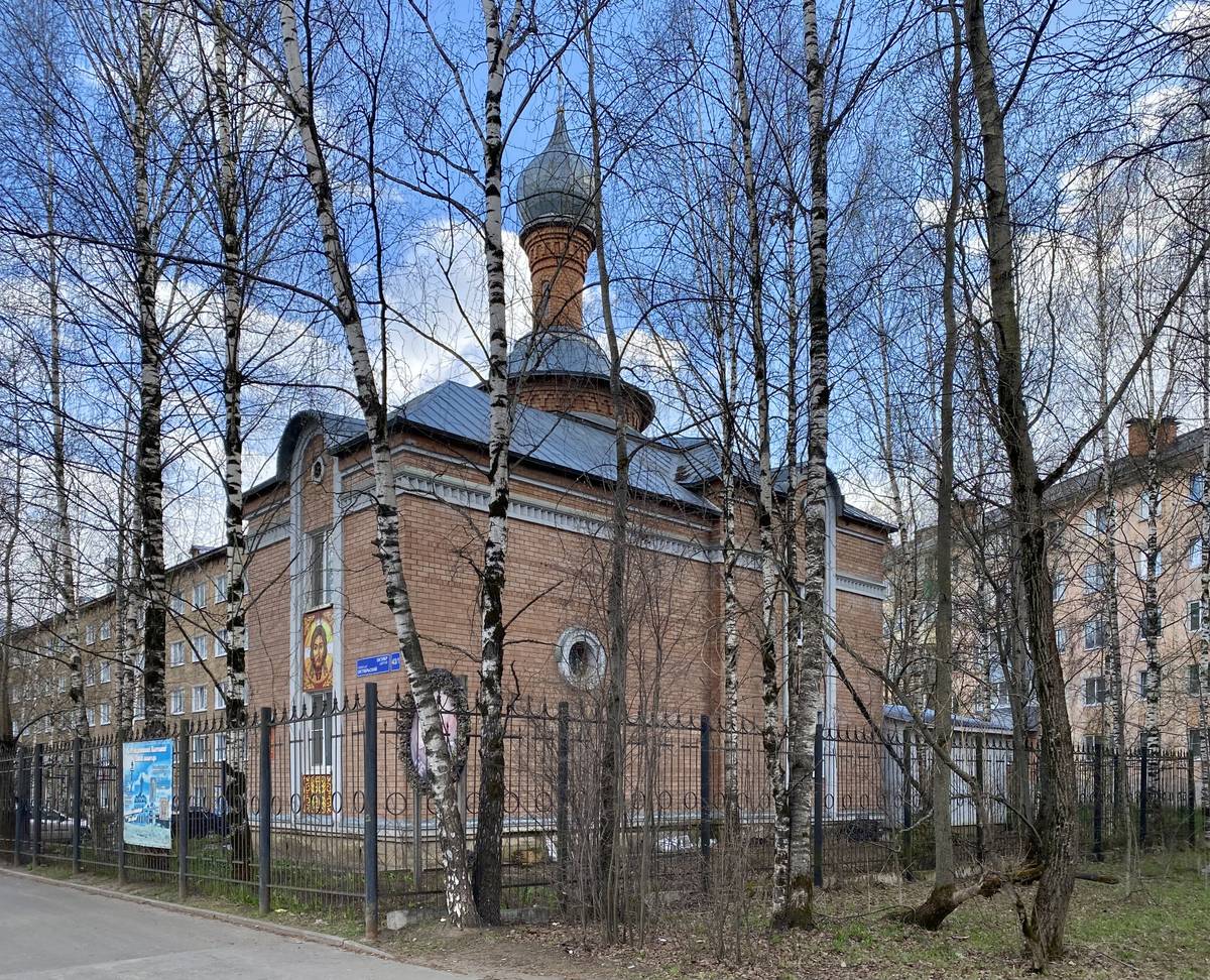 Вид с севера, фасады. Церковь Воскресения Христова, Сыктывкар (Сыктывкар, город, Республика Коми)