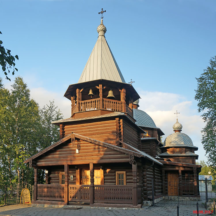 Церковь Димитрия Прилуцкого, Оленегорск (Оленегорск, город, Мурманская область). фасады