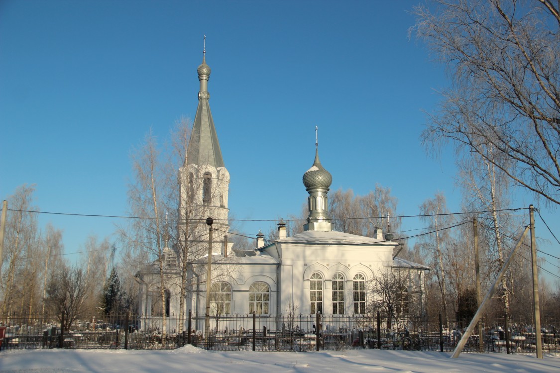 Макарово. Церковь Александра Невского. общий вид в ландшафте