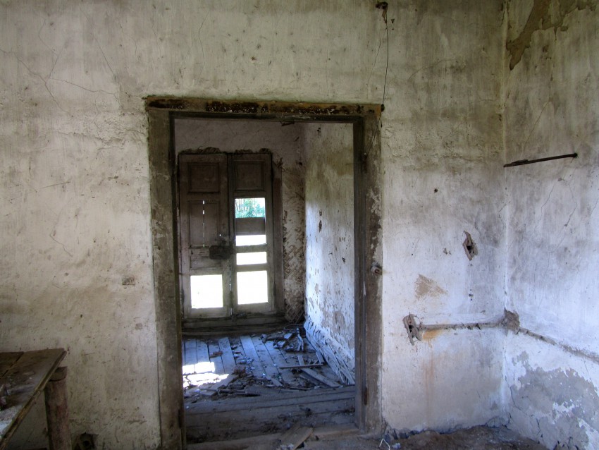 Церковь Иоанна Богослова, Трофимовская (Каргопольский район, Архангельская область). интерьер и убранство, входная часть