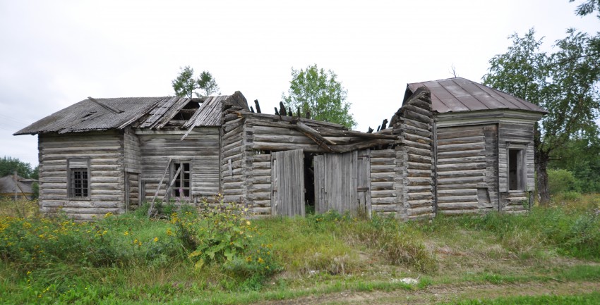 Церковь Иоанна Богослова, Трофимовская (Каргопольский район, Архангельская область). общий вид в ландшафте