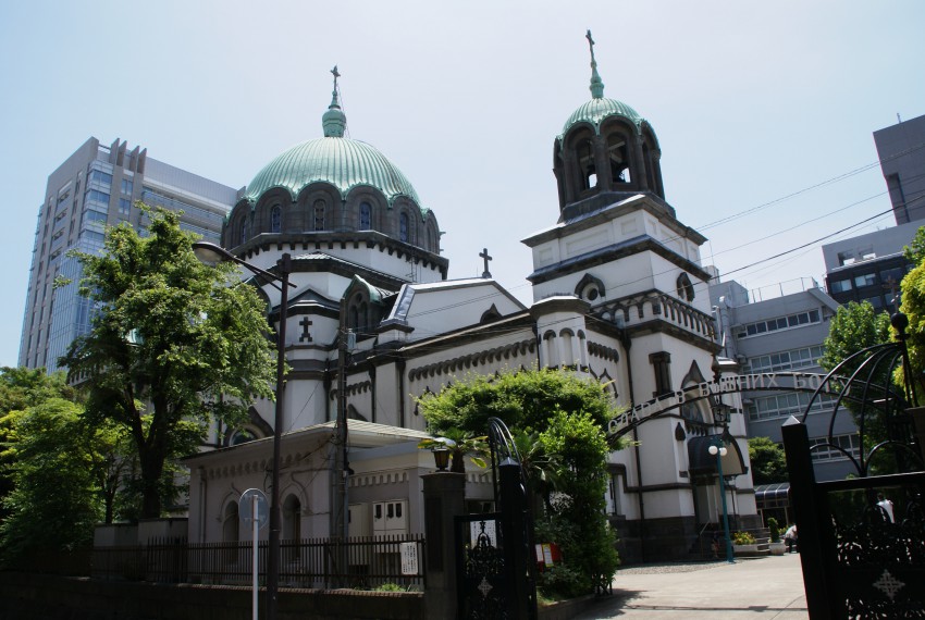 Токио. Кафедральный собор Воскресения Христова. фасады
