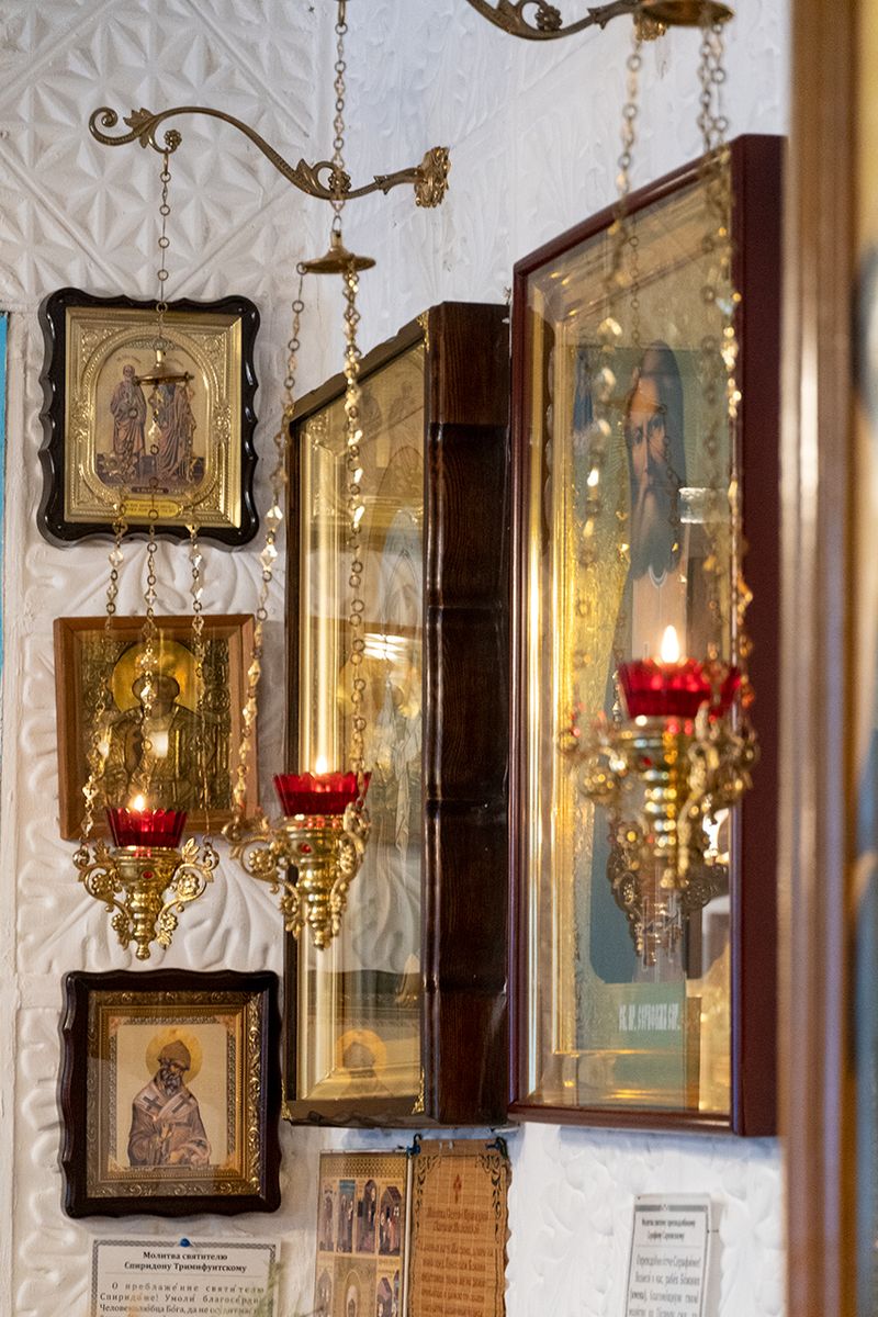 интерьер и убранство. Церковь Покрова Пресвятой Богородицы, Бархатово (Берёзовский район, Красноярский край)