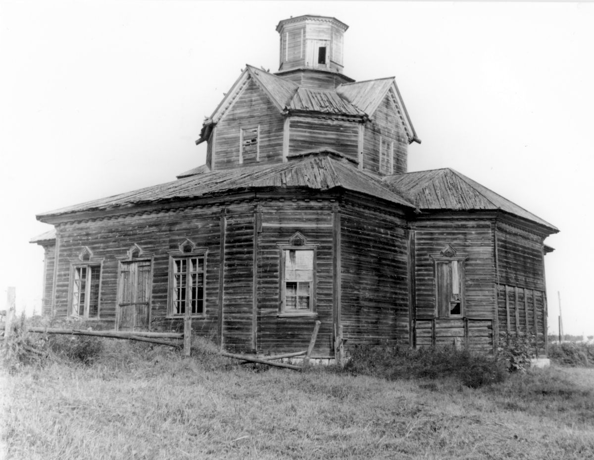 фасады. Церковь Параскевы Пятницы, Труфановская (Плесецкий район, Архангельская область)