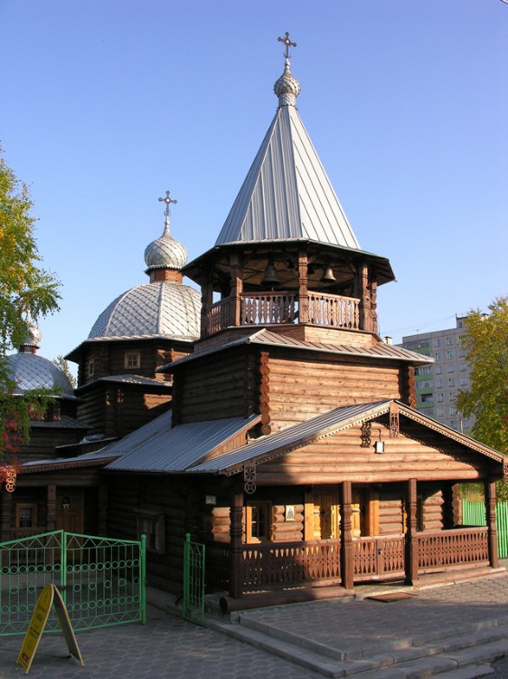 Оленегорск. Церковь Димитрия Прилуцкого. фасады