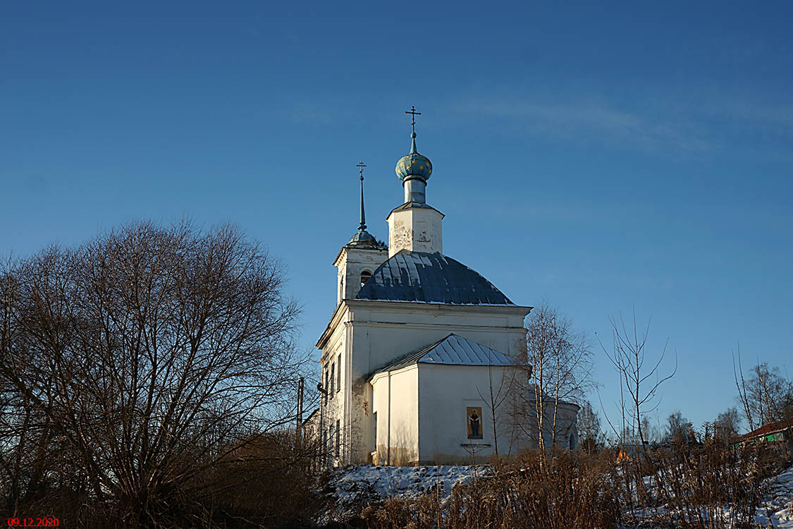 Поведь. Церковь Покрова Пресвятой Богородицы. фасады