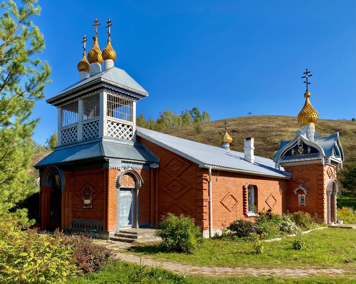 Церковь Михаила Архангела, Зыково (Берёзовский район, Красноярский край). фасады, Вид с ЮЗ