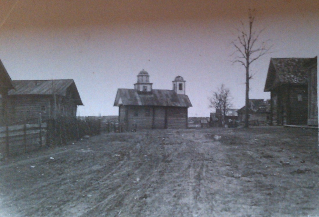 Никитинская. Часовня Власия. архивная фотография, Фотография предоставлена местным жителем Алексеем Смирновым 