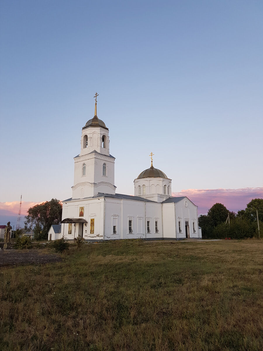 Церковь Параскевы Пятницы, Подгорное (Липецкий район, Липецкая область). общий вид в ландшафте