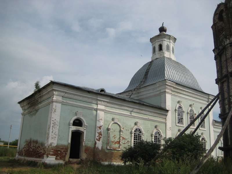 Дубенское. Церковь Космы и Дамиана. фасады, Вид с юга