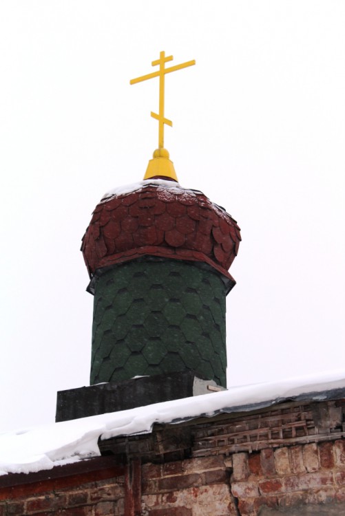 Церковь Николая Чудотворца, Большевик (погост Березна) (Серпуховский городской округ и гг. Протвино, Пущино, Московская область). архитектурные детали, Завершение храма