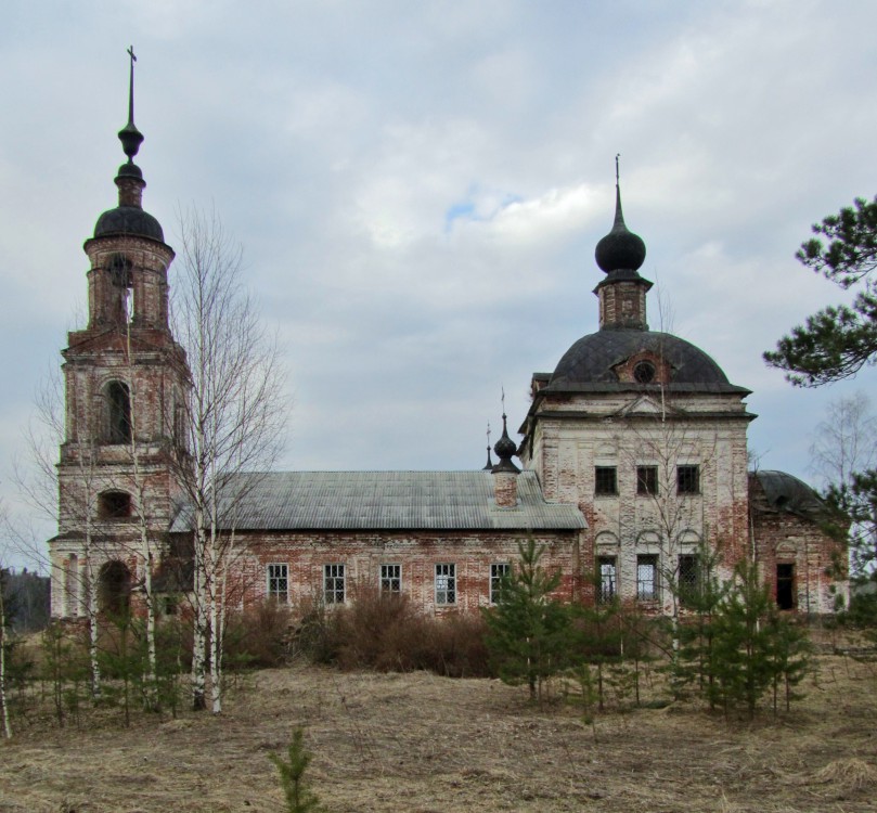 Спас-Заборье. Церковь Троицы Живоначальной. фасады, вид с юга