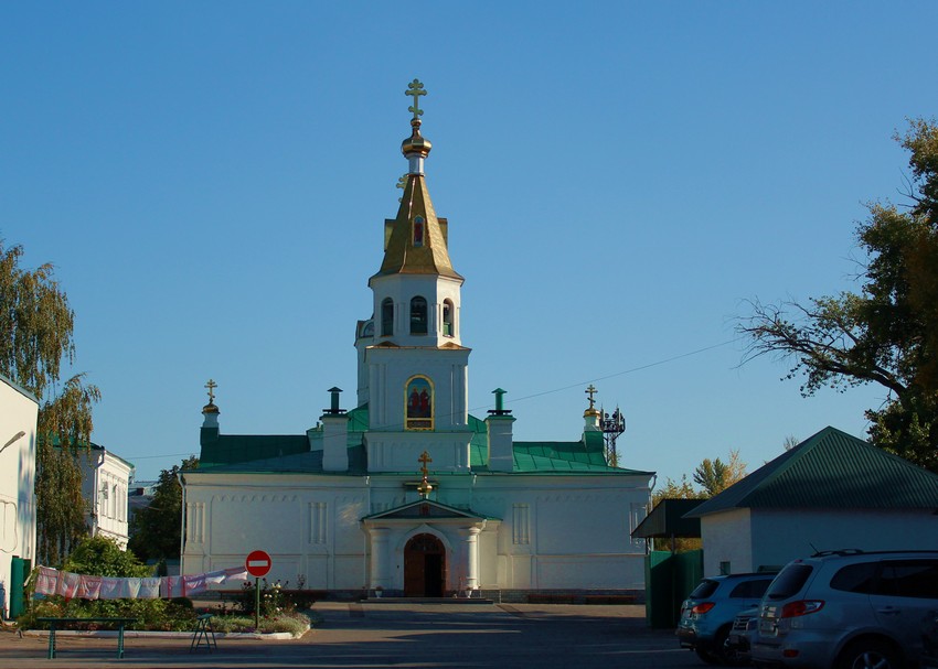 Самара. Церковь Петра и Павла. фасады