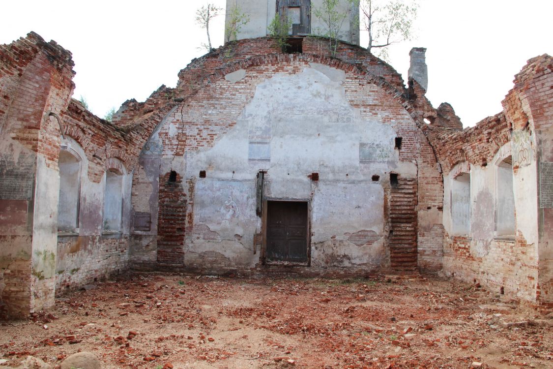 Церковь Михаила Архангела, Станы (Угличский район, Ярославская область). интерьер и убранство