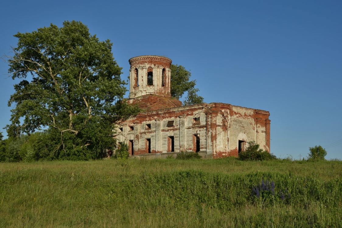 Церковь Казанской иконы Божией Матери, Измайлово (Шатковский район, Нижегородская область). фасады, Общий вид с северо-запада