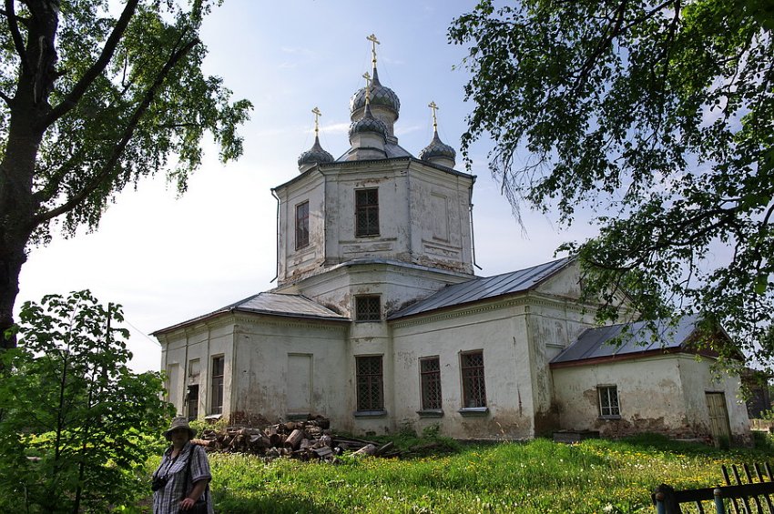 Церковь Троицы Живоначальной, Корцово (Солигаличский район, Костромская область). фасады