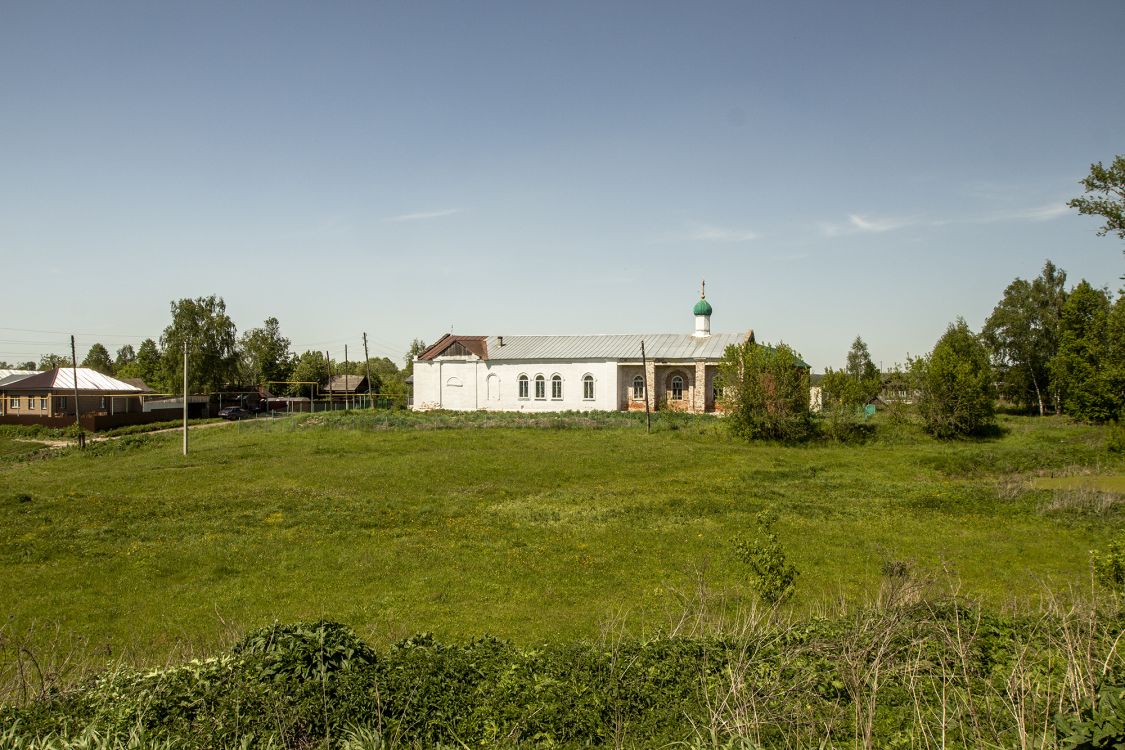 Церковь Николая Чудотворца, Чернуха (Арзамасский район и г. Арзамас, Нижегородская область). общий вид в ландшафте