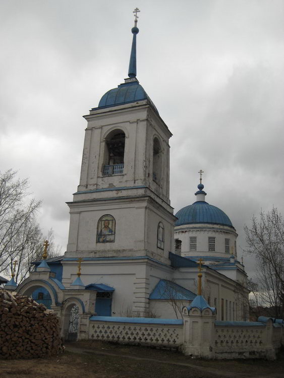 Церковь Троицы Живоначальной, Селема (Арзамасский район и г. Арзамас, Нижегородская область). фасады, Вид с запада